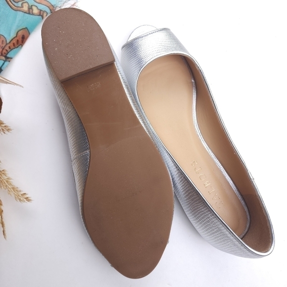 Talbots Silver Peep Toe Flats Sz 6.5m - Picture 11 of 11